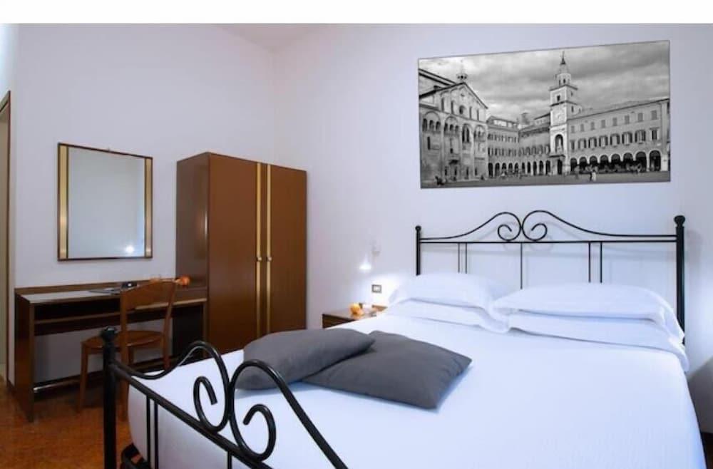 Cdh Hotel Modena Ngoại thất bức ảnh